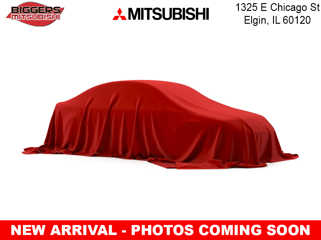 2025 Mitsubishi Outlander ES's photo