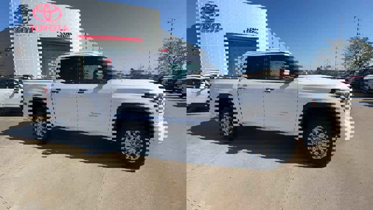 Used 2025 Toyota Tundra SR5 with VIN 5TFLA5DB1SX253969 for sale in Kansas City