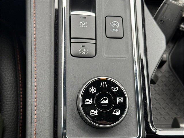 2025 Nissan Pathfinder Rock Creek photo 28