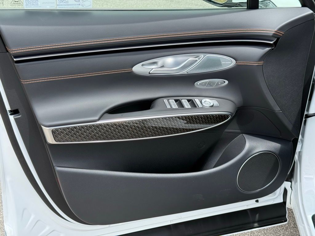 2026 Genesis GV70 3.5T Sport Prestige photo 3