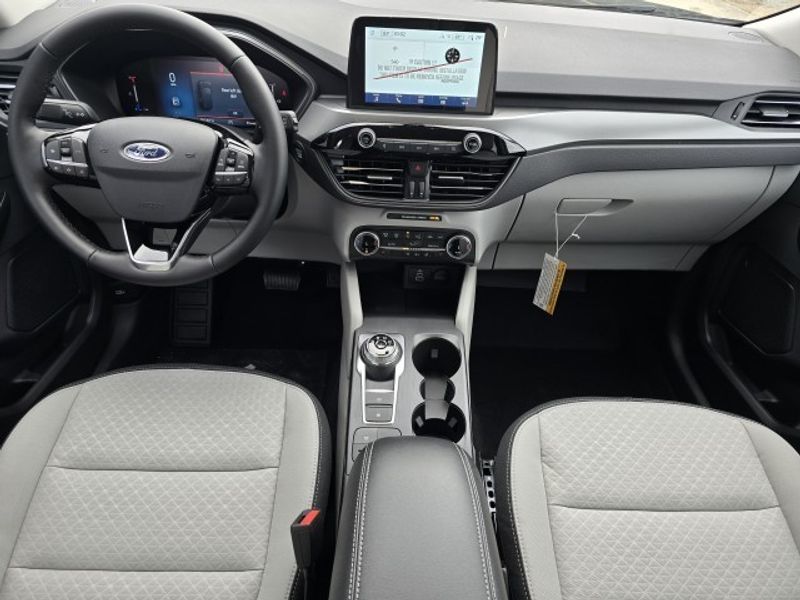 2025 Ford Escape Active photo 5
