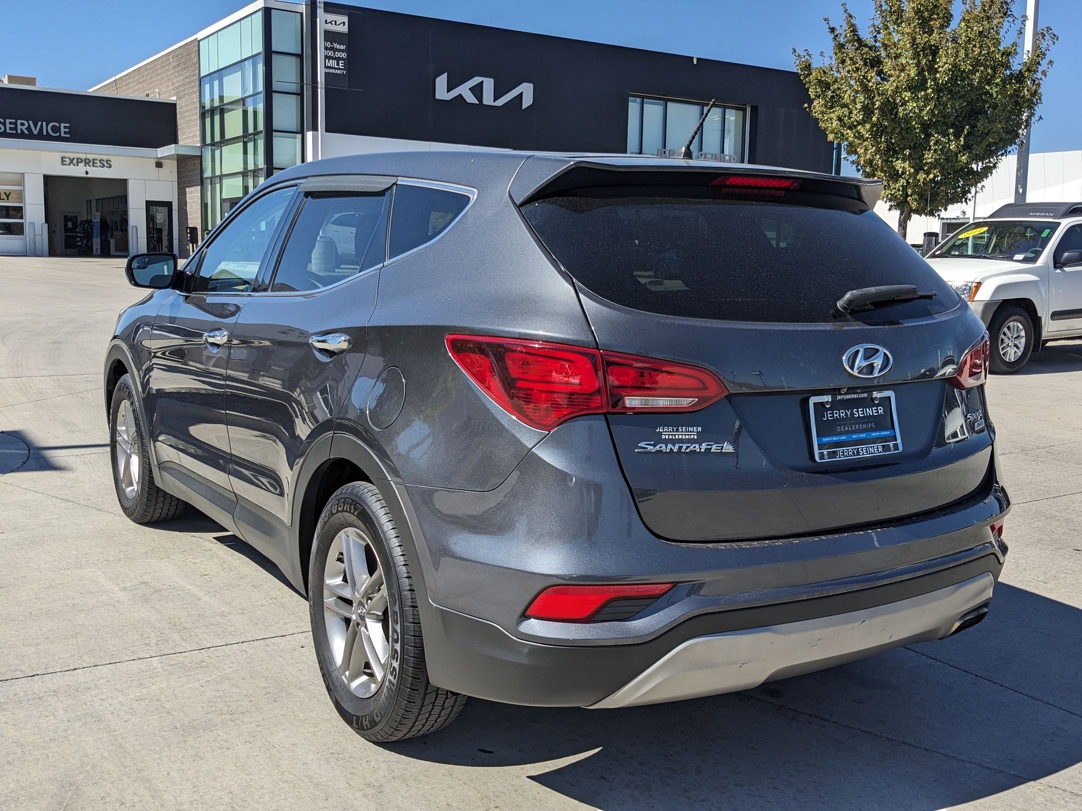 2018 Hyundai Santa Fe Sport Base photo 3