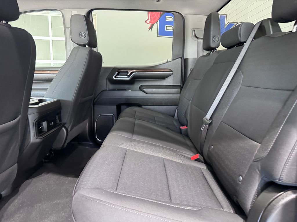 2024 Chevrolet Silverado 1500 LT Trail Boss photo 8