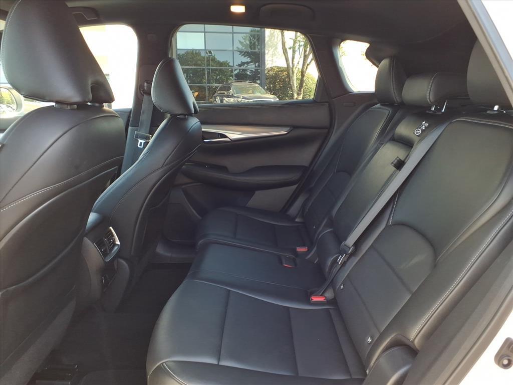 2021 Infiniti QX50 Luxe photo 25