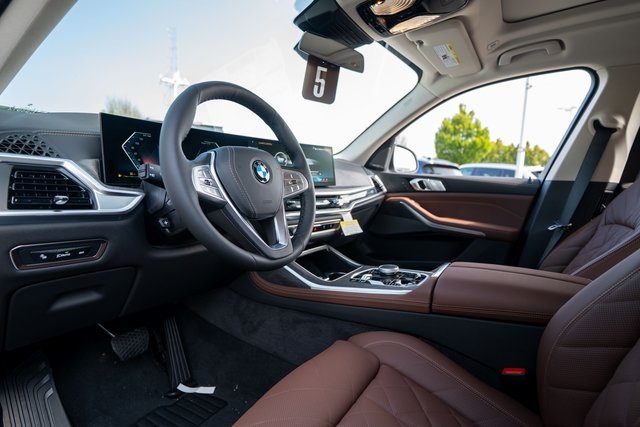 2026 Bmw X7 xDrive40i photo 2