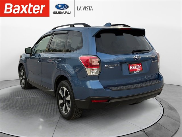 2018 Subaru Forester Premium photo 2
