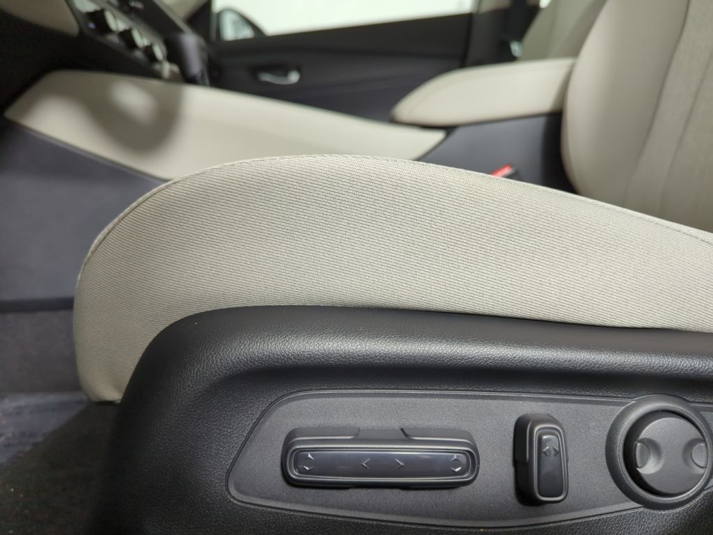 2025 Honda Accord SE photo 22