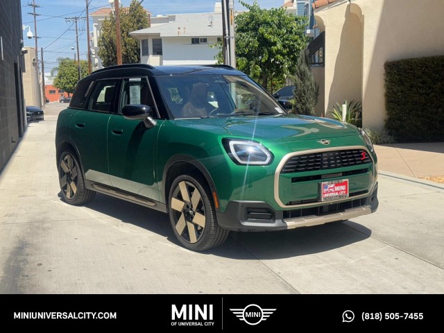 Pre-Owned Auto Specials | MINI of Universal City Serving