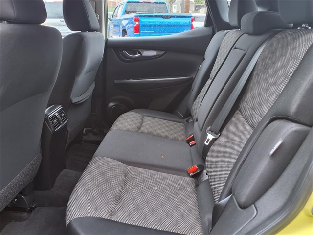2021 Nissan Rogue Sport SV photo 11