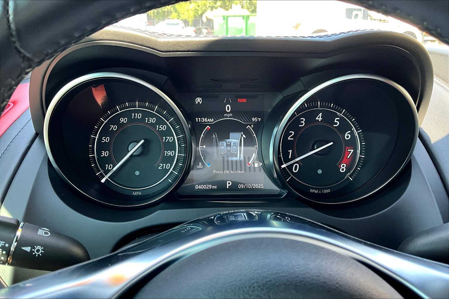 2020 Jaguar F-TYPE R photo 21