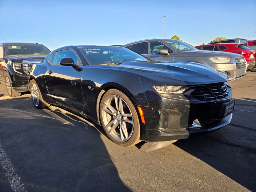 2020 Chevrolet Camaro 1LT photo 2