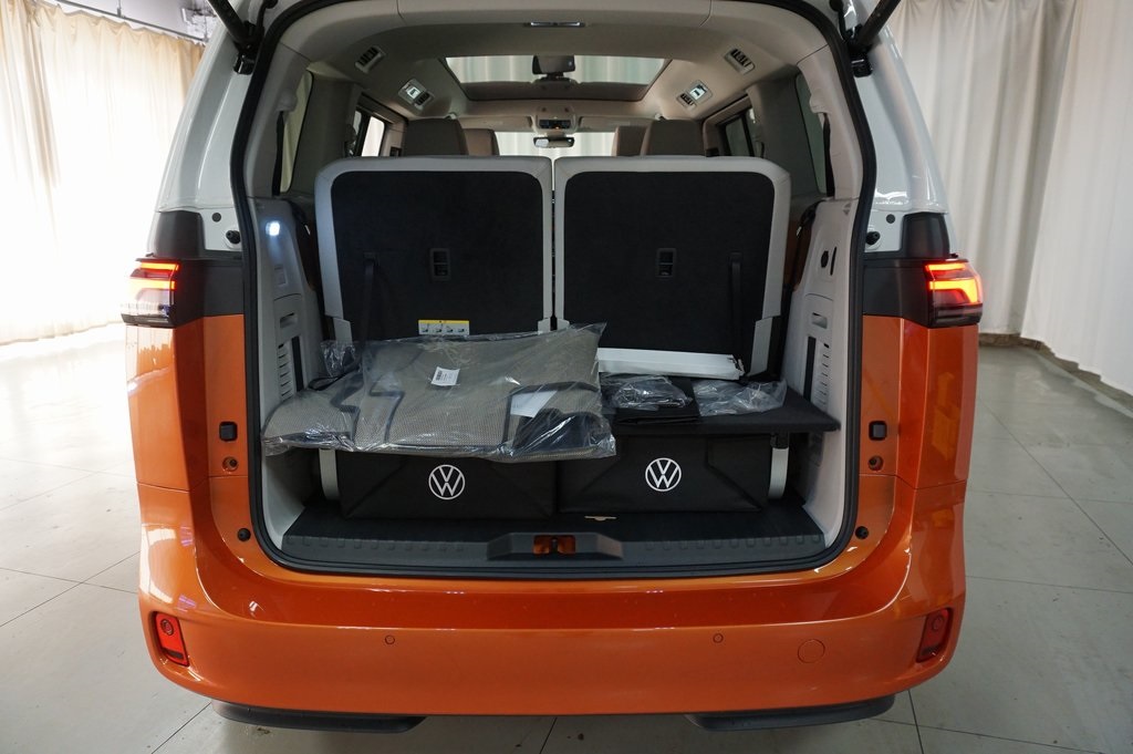 2025 Volkswagen ID. Buzz photo 32