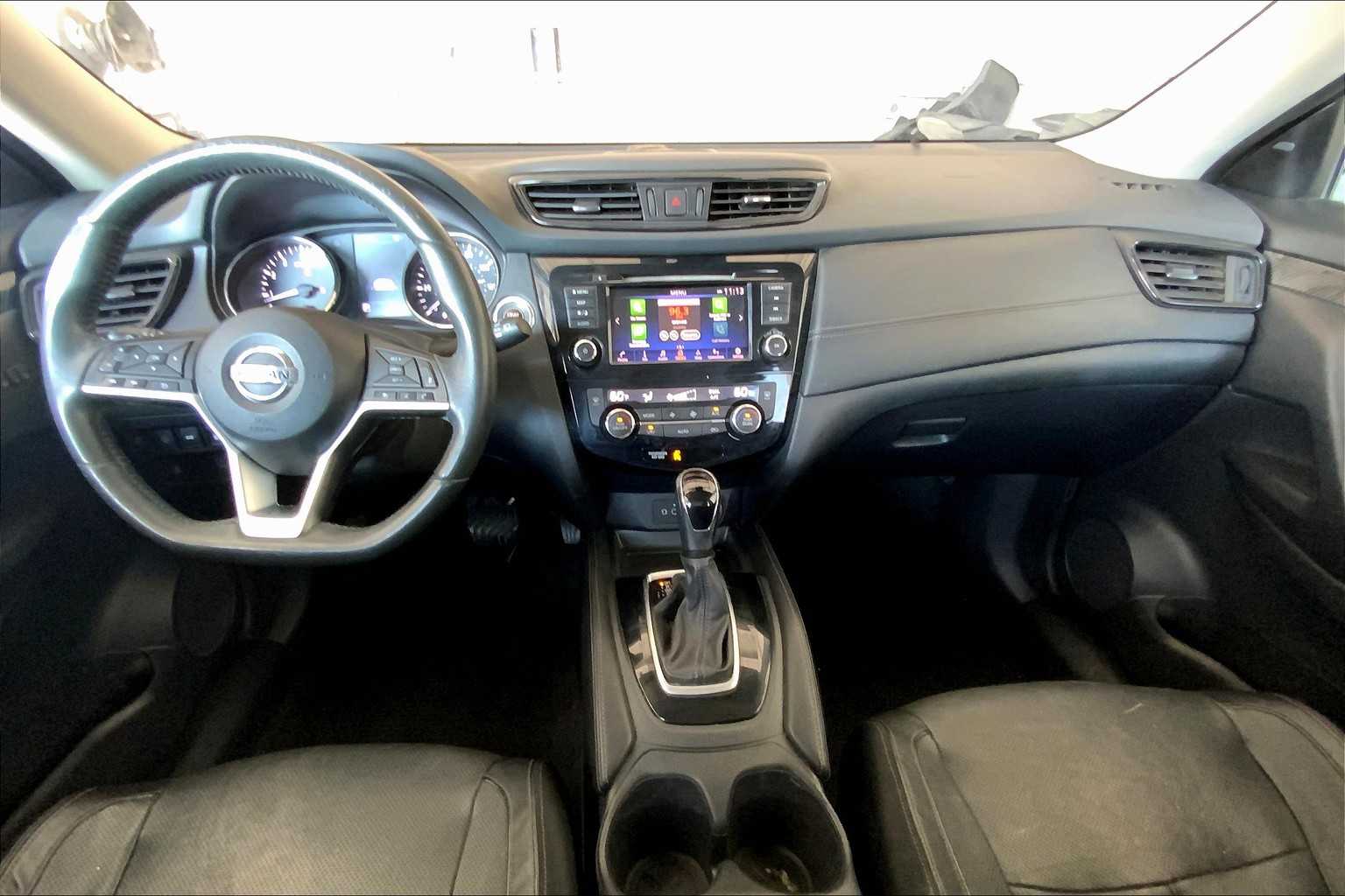 2018 Nissan Rogue SL photo 14