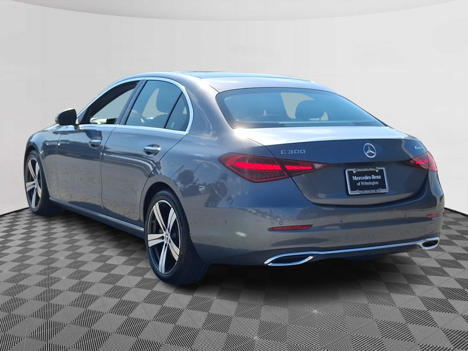 2025 Mercedes Benz C 300 4MATIC photo 4