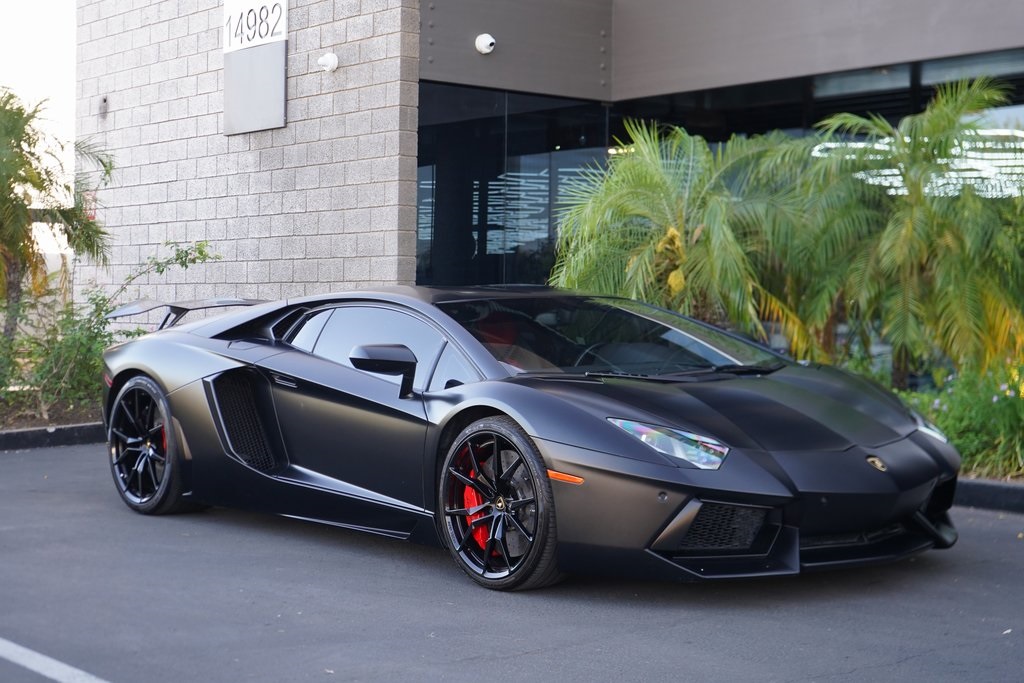 2012 Lamborghini Aventador photo 3