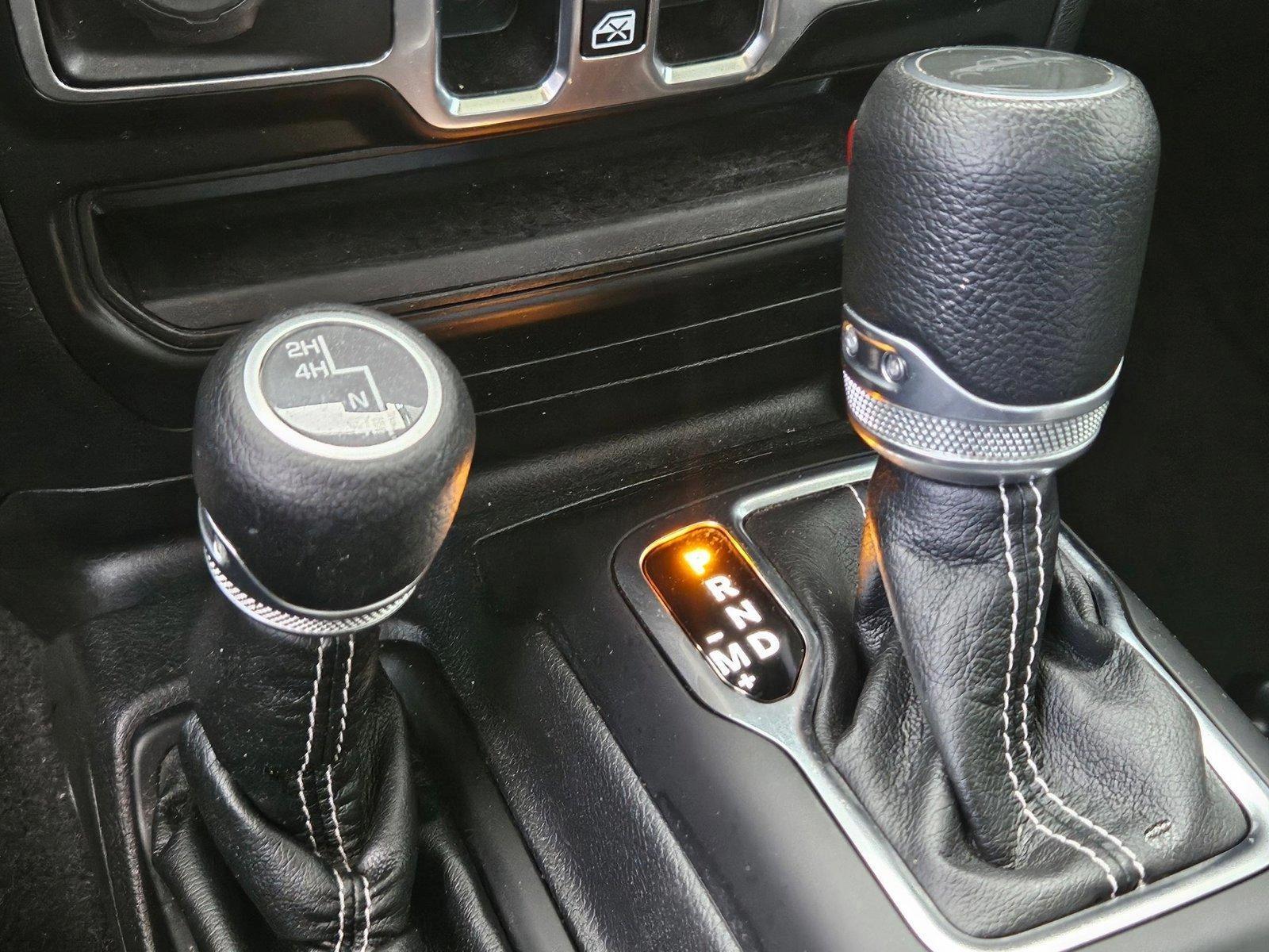 2022 Jeep Gladiator Overland photo 14