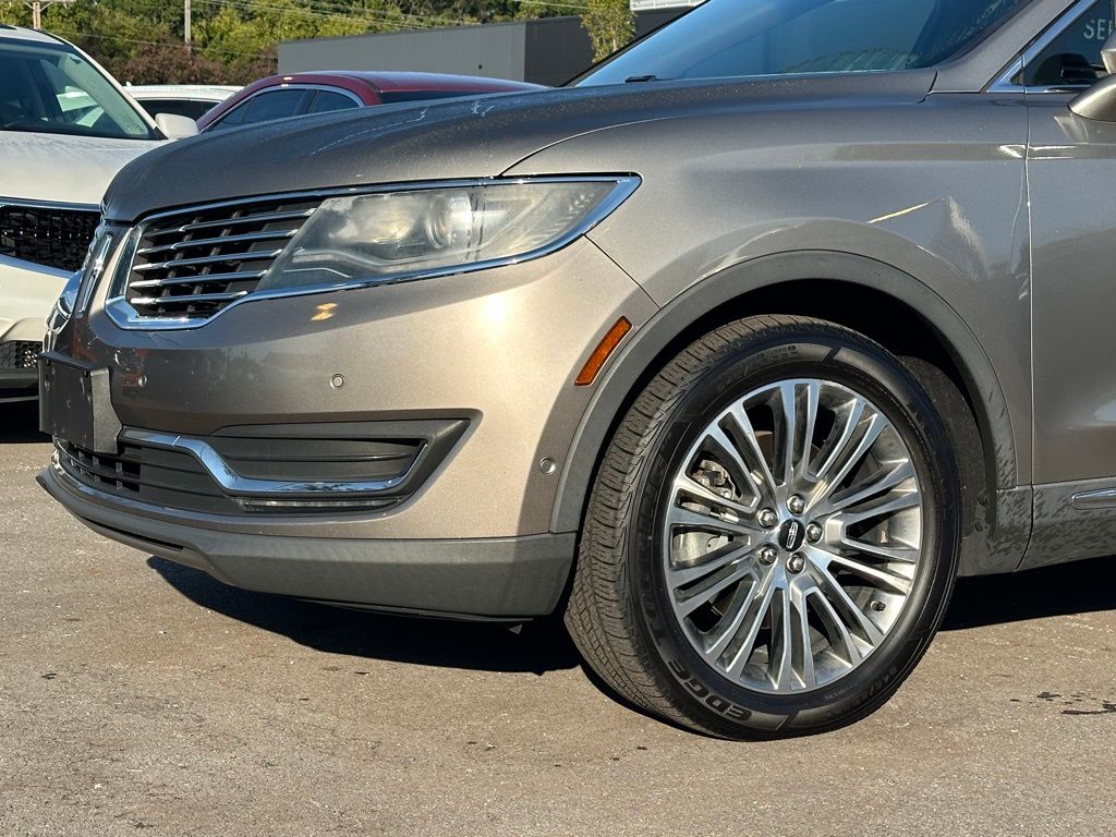 2016 Lincoln MKX Reserve photo 8