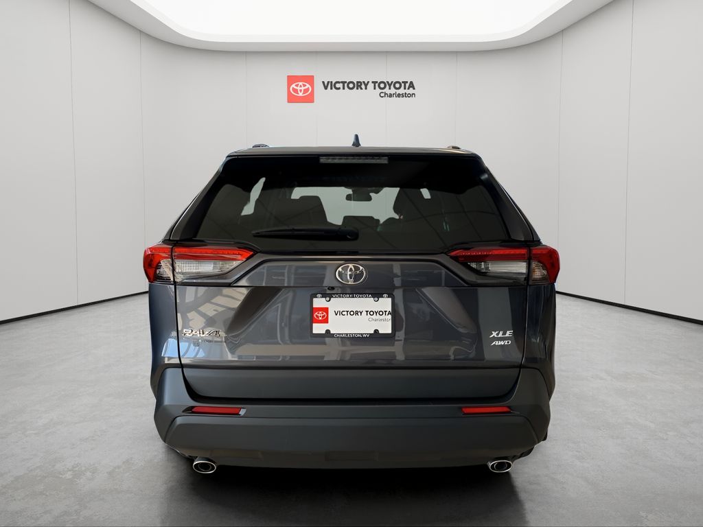 2025 Toyota RAV4 XLE Premium photo 3