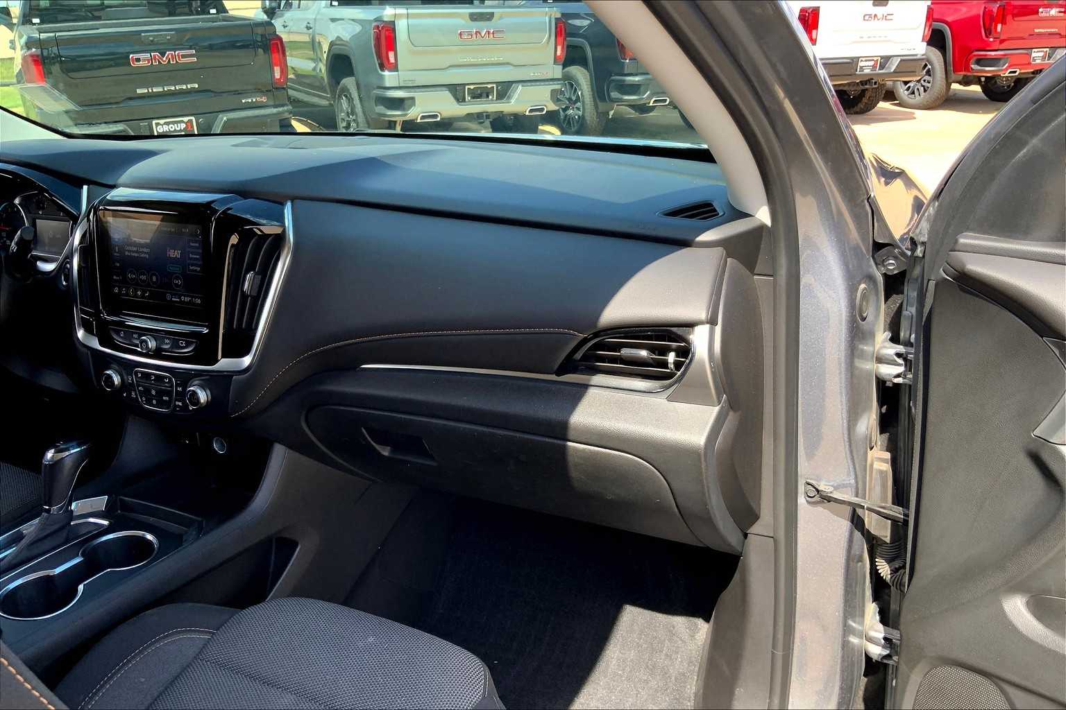 2020 Chevrolet Traverse Cloth photo 15
