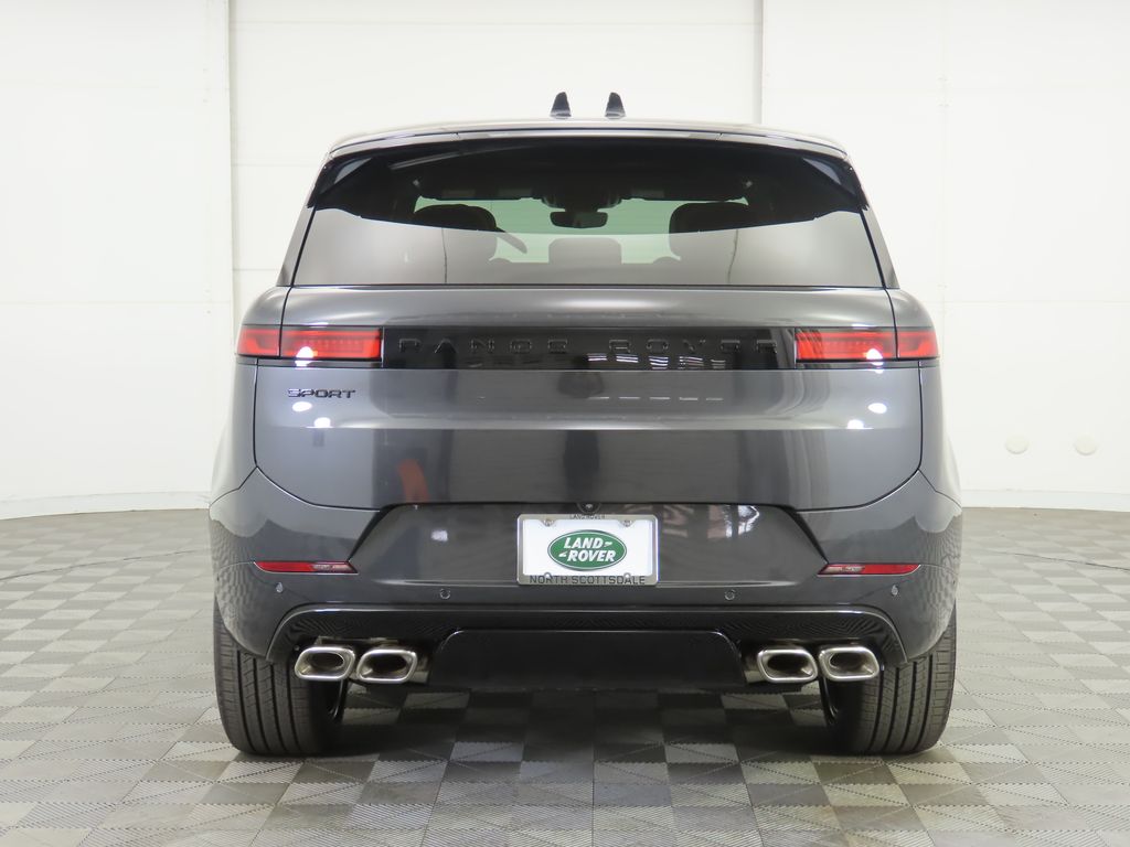 2025 Land Rover Range Rover Sport SE photo 3