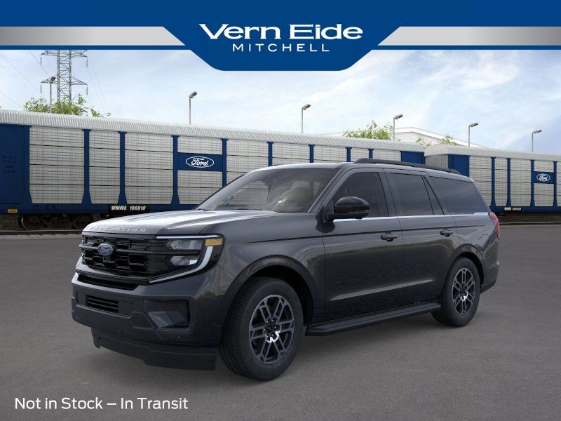 2025 Ford Expedition Active's photo