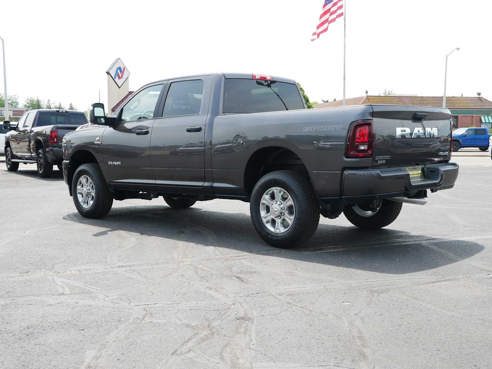 2025 Ram 3500 Big Horn photo 5