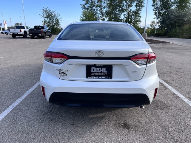 2024 Toyota Corolla LE photo 14