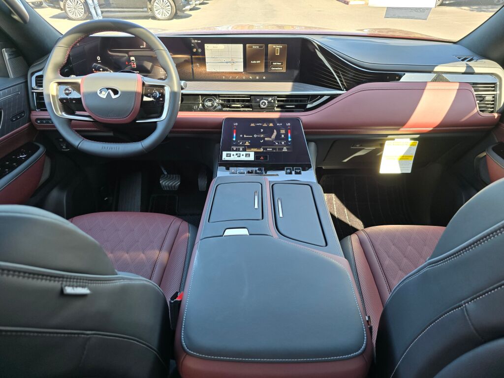 2026 Infiniti QX80 photo 18