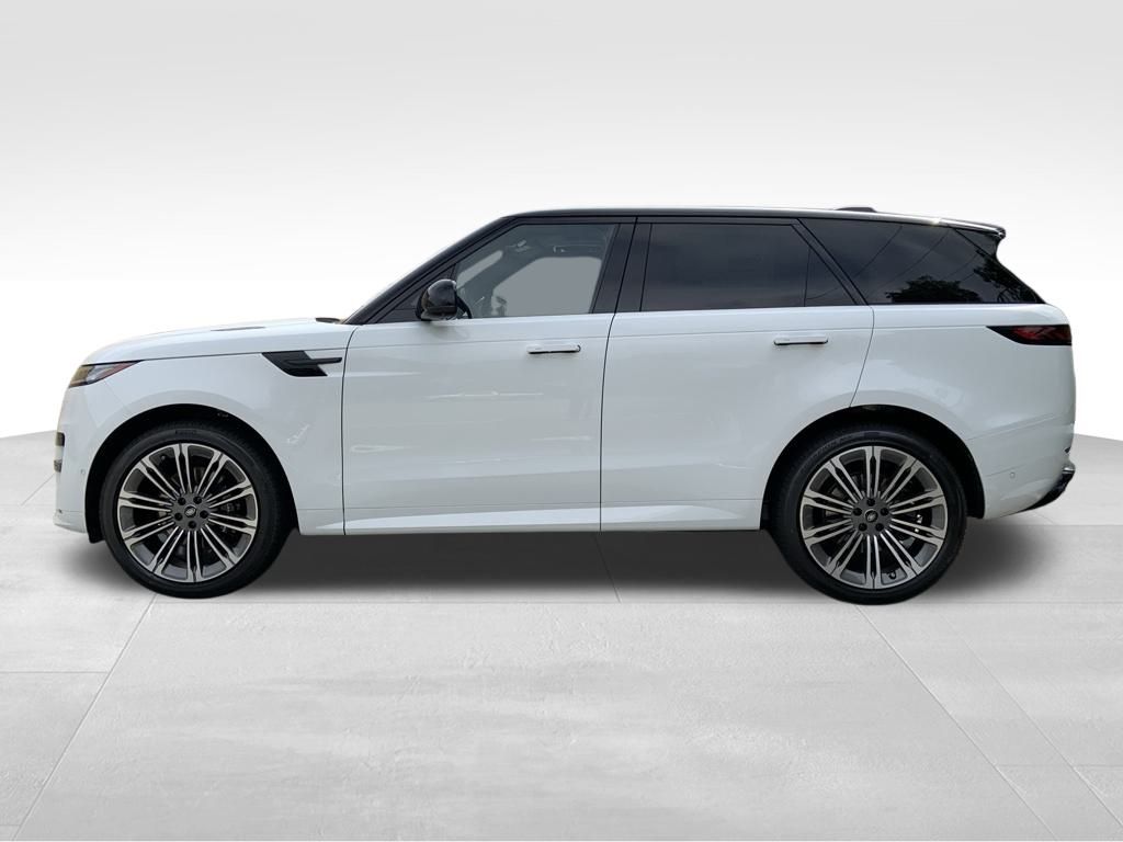 2025 Land Rover Range Rover Sport SE photo 4