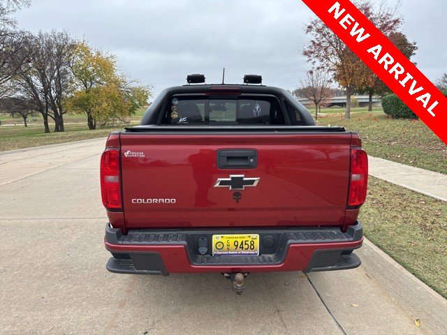 2016 Chevrolet Colorado Z71 photo 3