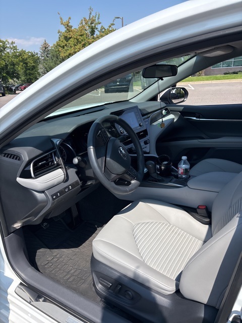 2024 Toyota Camry SE photo 9