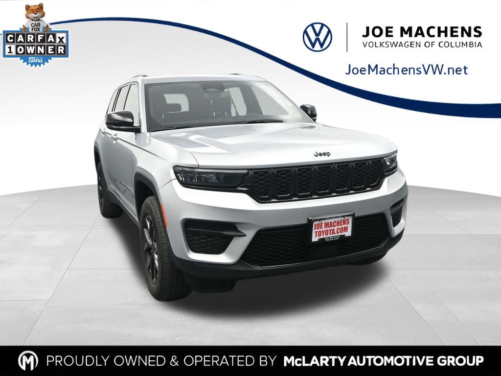 2024 Jeep Grand Cherokee Altitude's photo