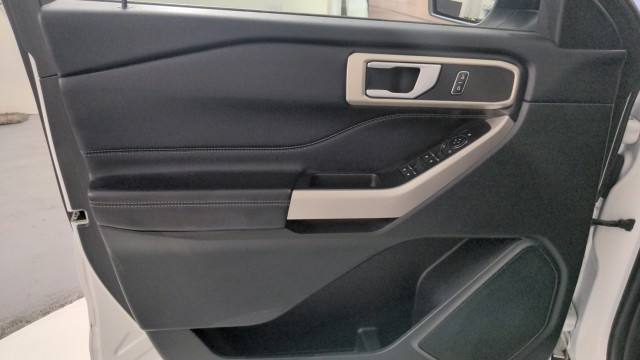 Used 2023 WHITE Ford XLT image 24