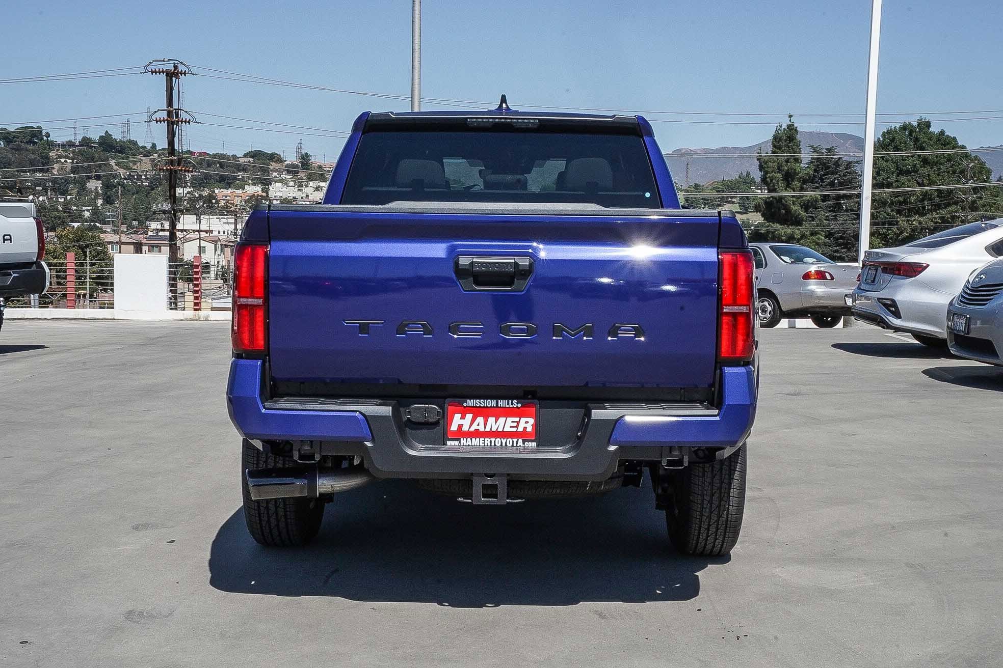 2025 Toyota Tacoma SR5 photo 5