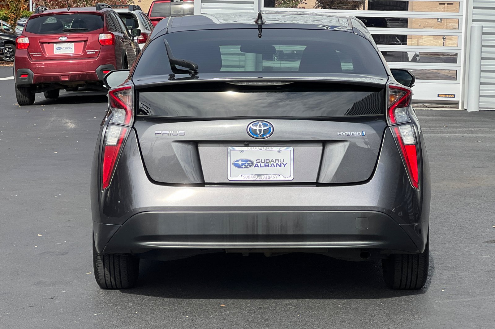 2017 Toyota Prius Two photo 4