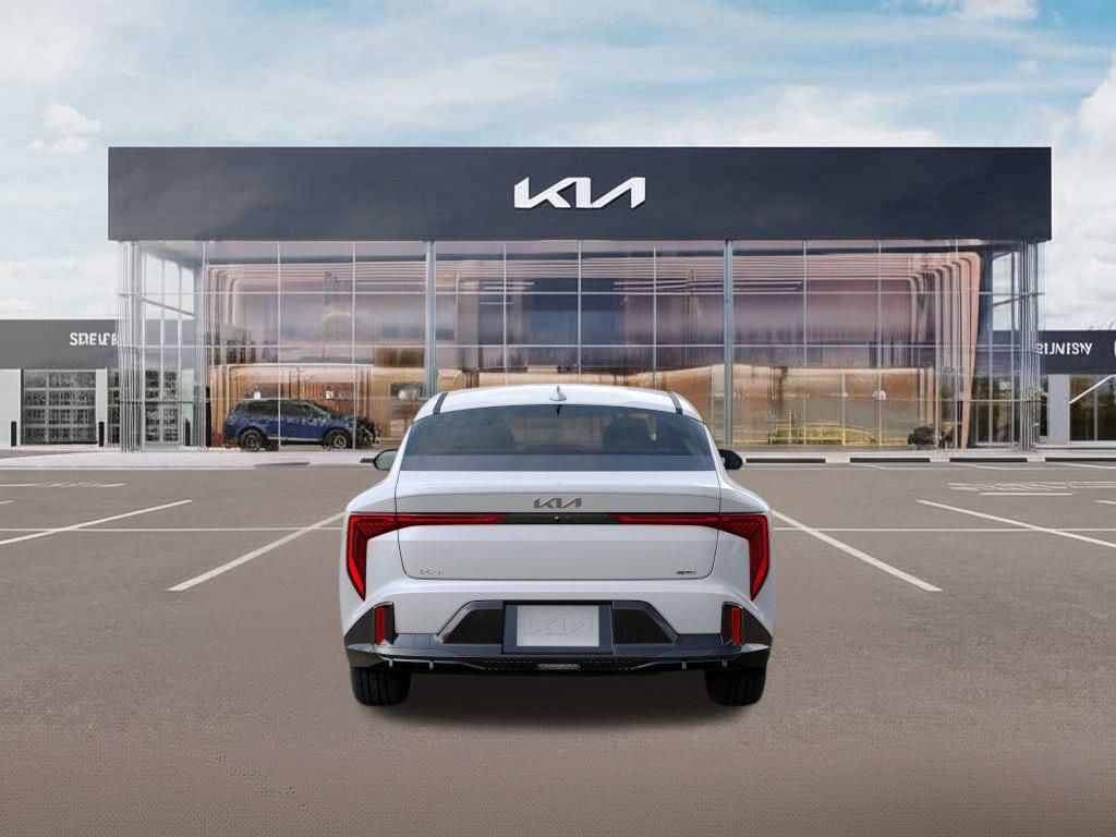 2025 Kia K4 GT-Line photo 5