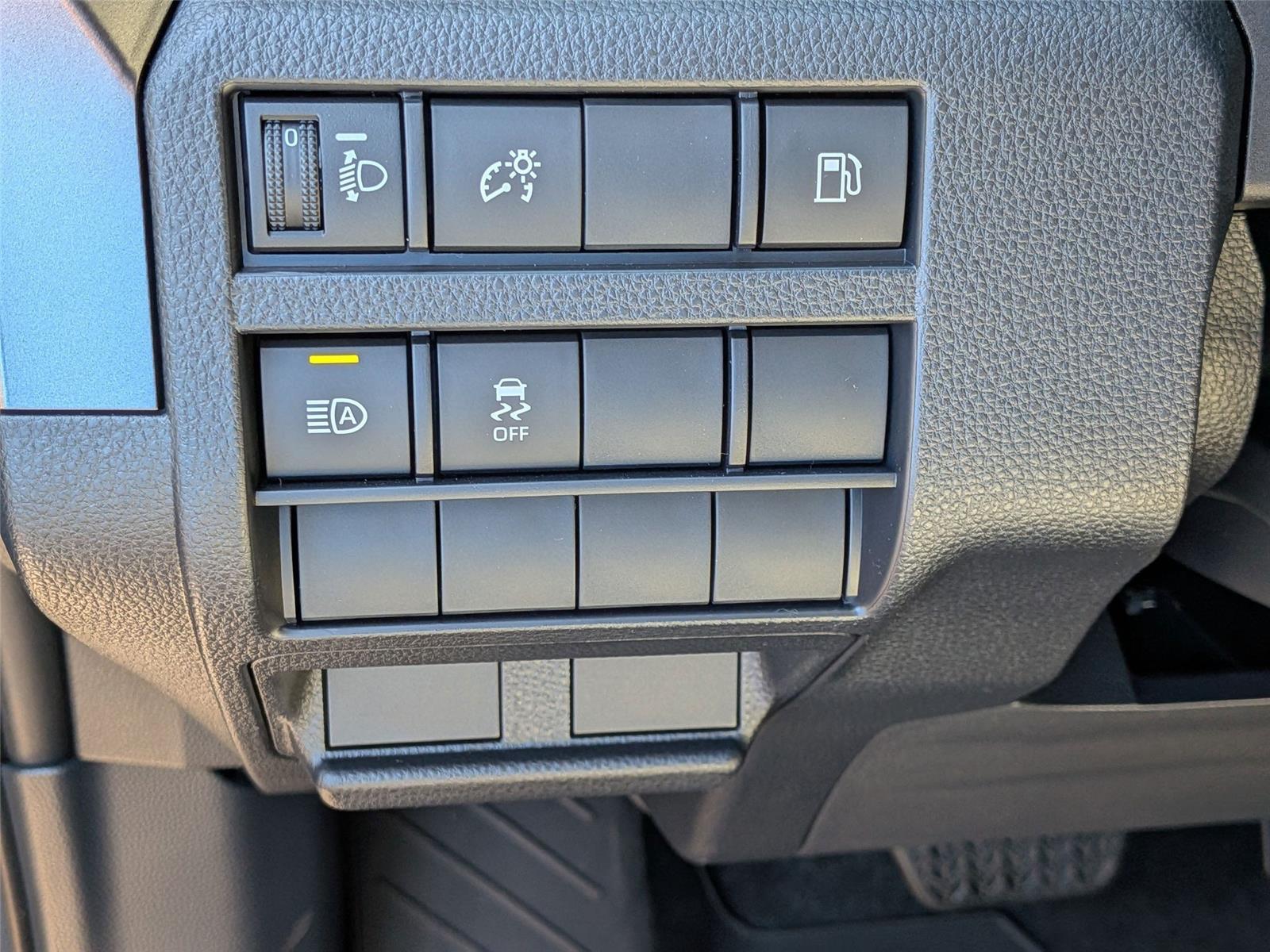 2025 Toyota 4Runner SR5 photo 15