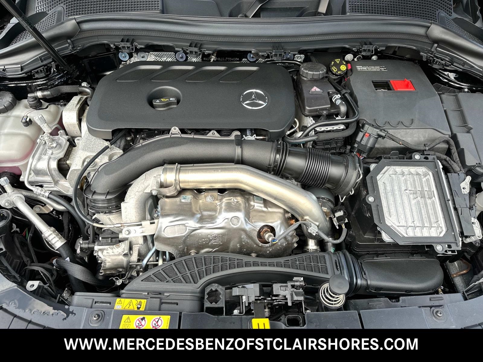 2025 Mercedes Benz GLA 250 4MATIC photo 11