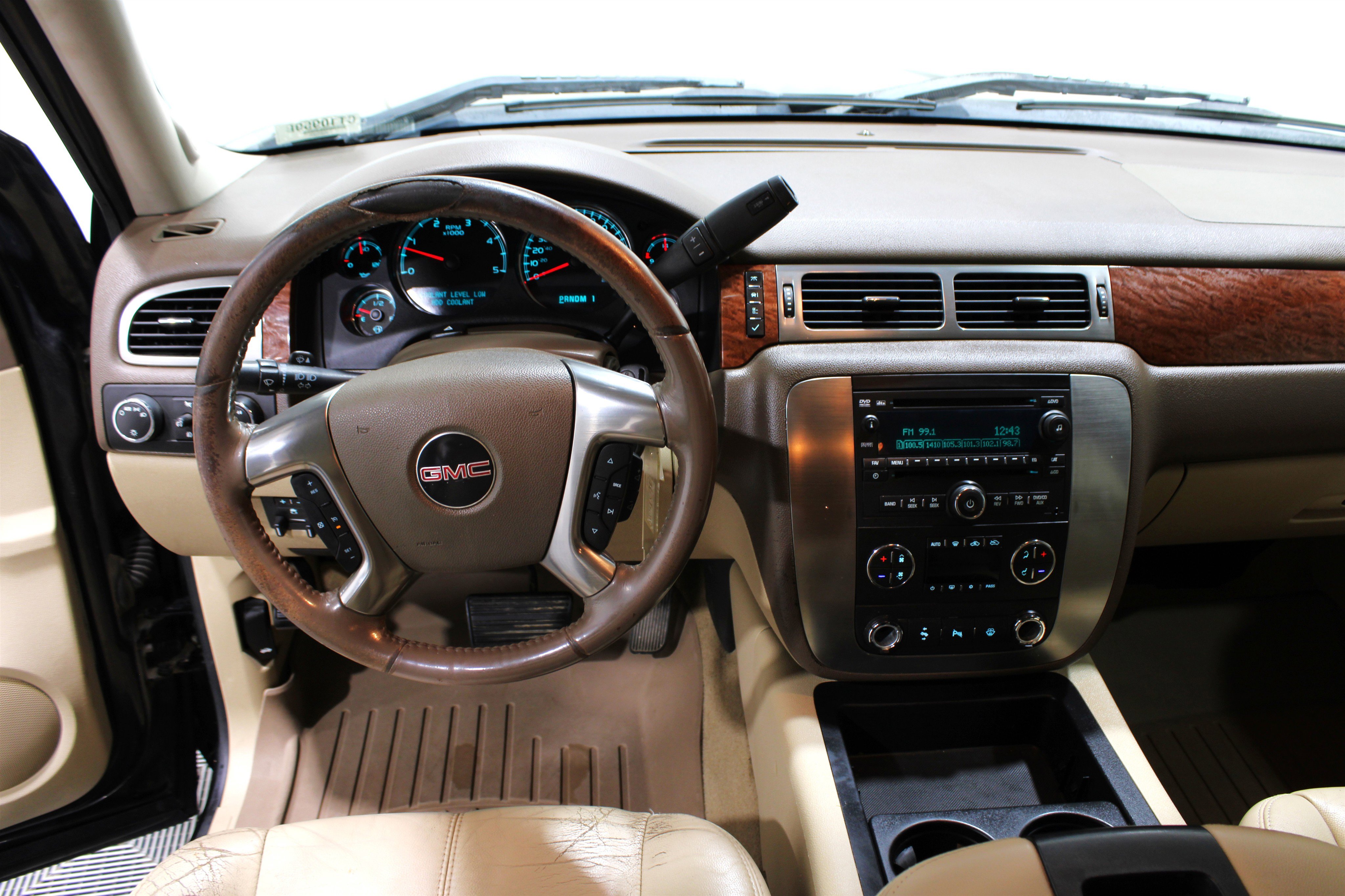 2007 Gmc Sierra 3500 HD SLT photo 2