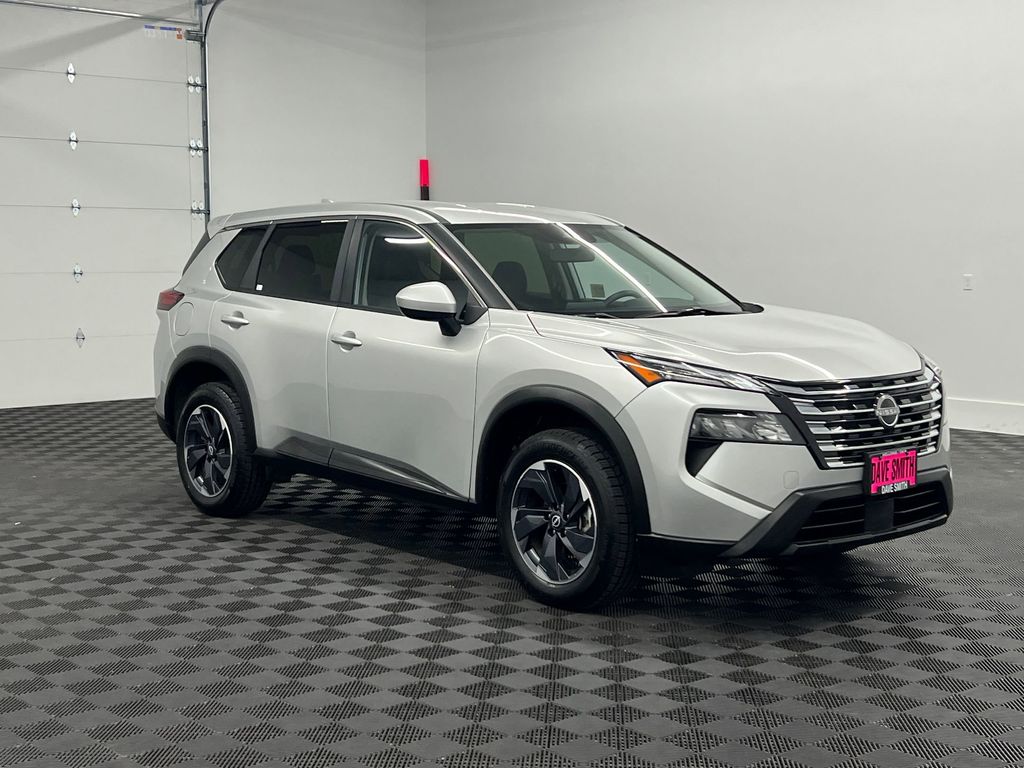 2024 Nissan Rogue SV photo 6