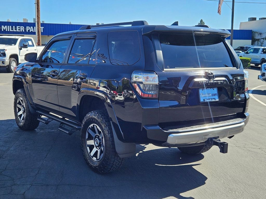 2021 Toyota 4Runner TRD Off-Road Premium photo 4