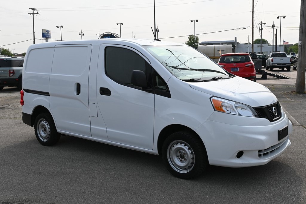 2021 Nissan NV200 S photo 5