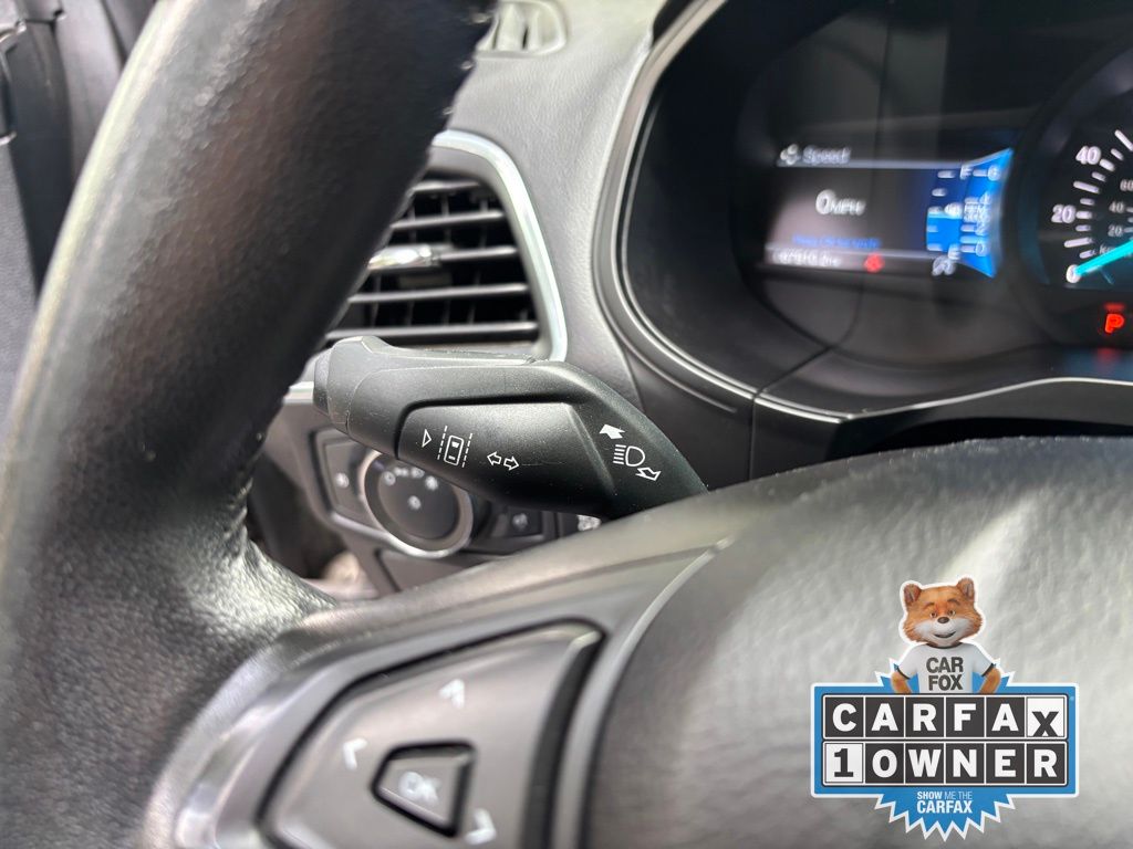 2022 Ford Edge Titanium photo 12