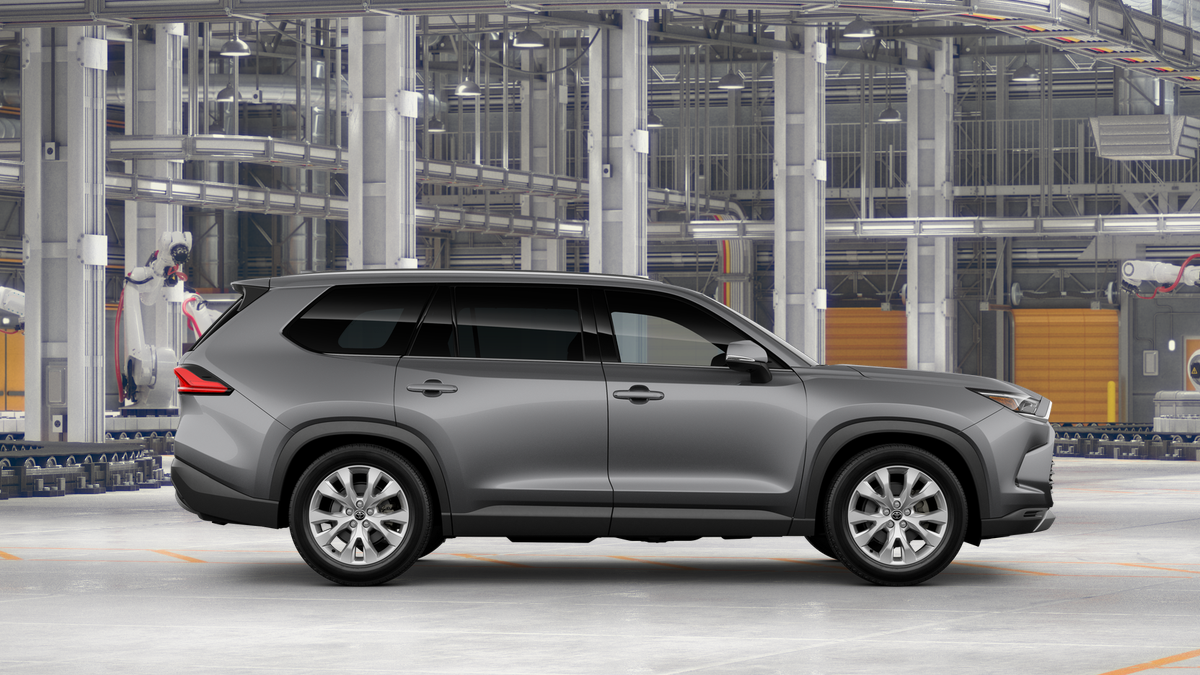 2025 Toyota Grand Highlander Limited photo 9