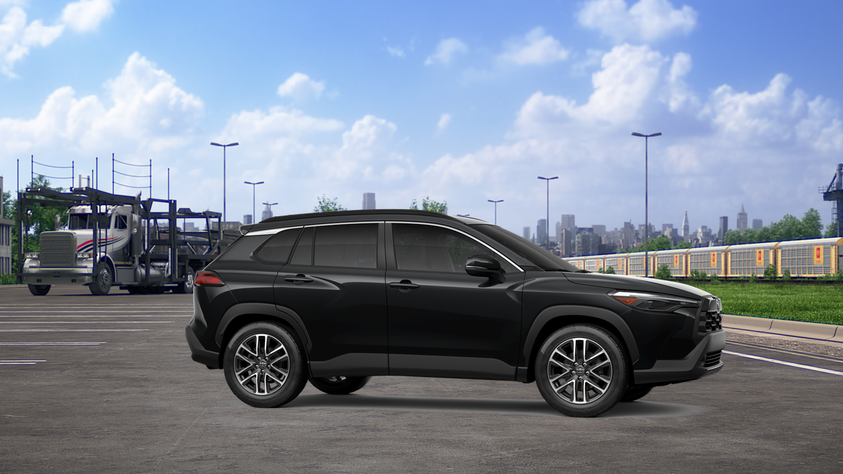 2026 Toyota Corolla Cross XLE photo 7