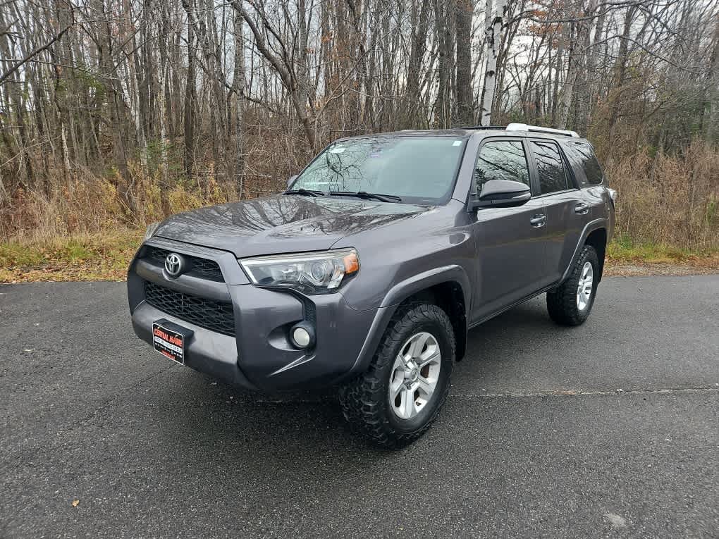2016 Toyota 4Runner SR5 Premium's photo