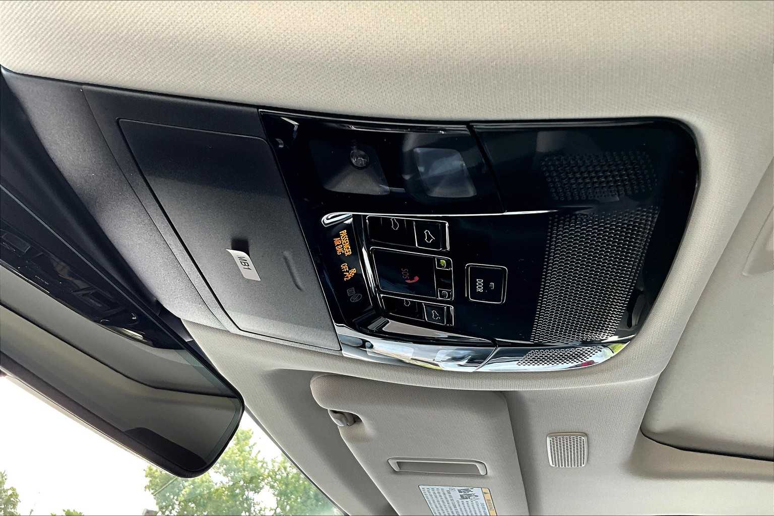 2026 Lexus NX 350 Premium photo 17