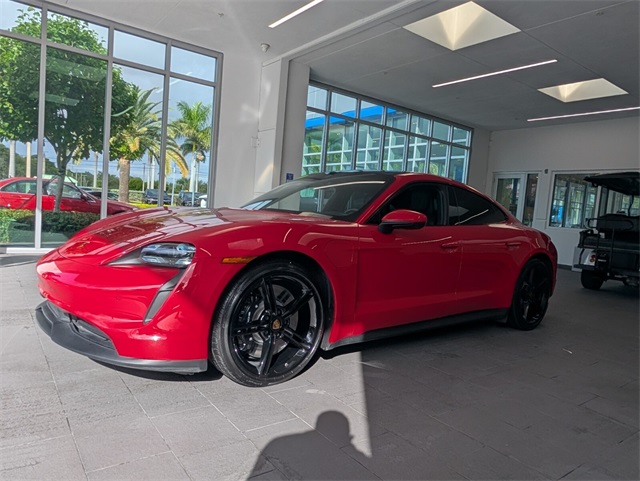 2021 Porsche Taycan 4S photo 4