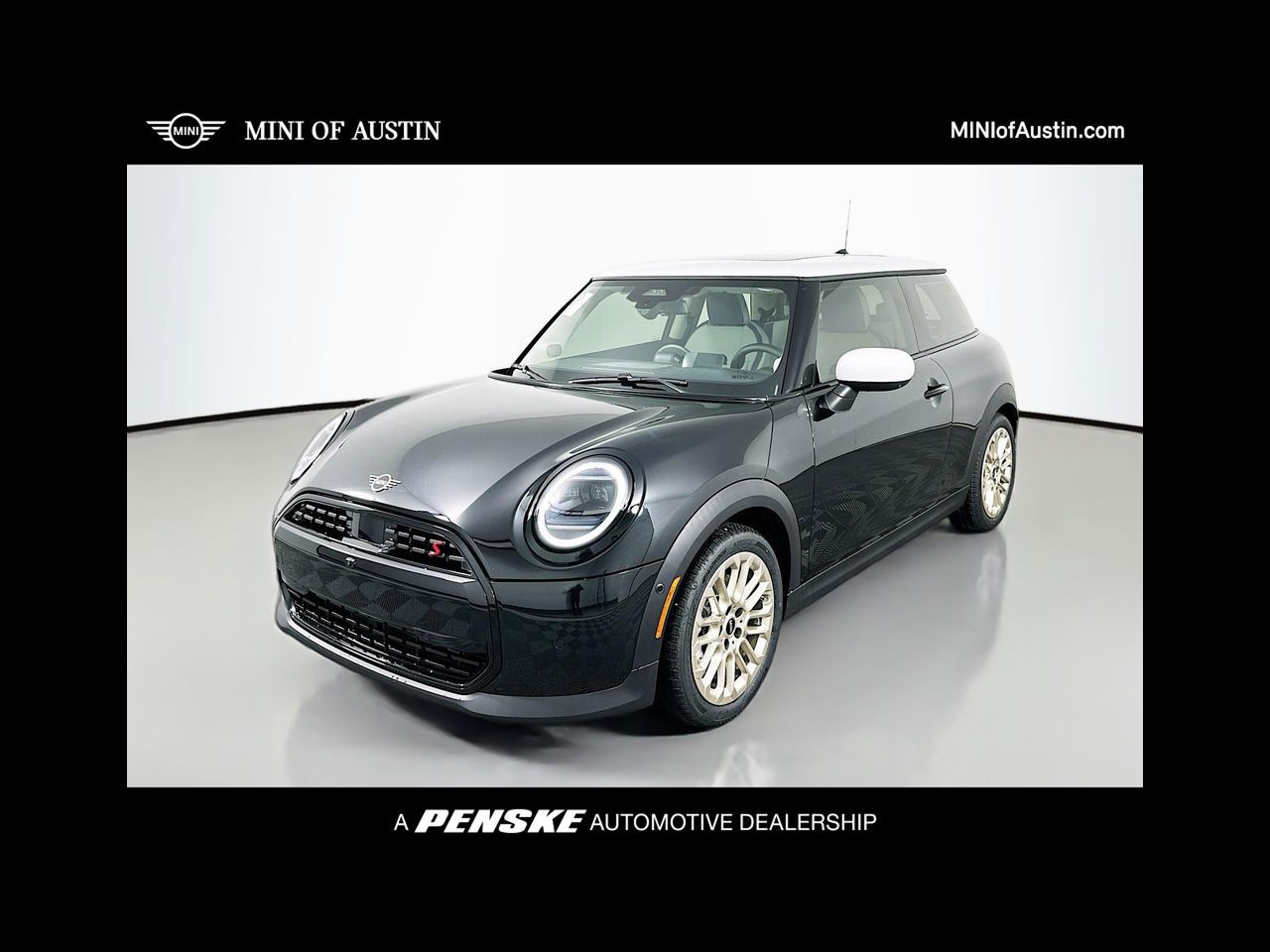 2025 MINI Hardtop 2 Door S's photo