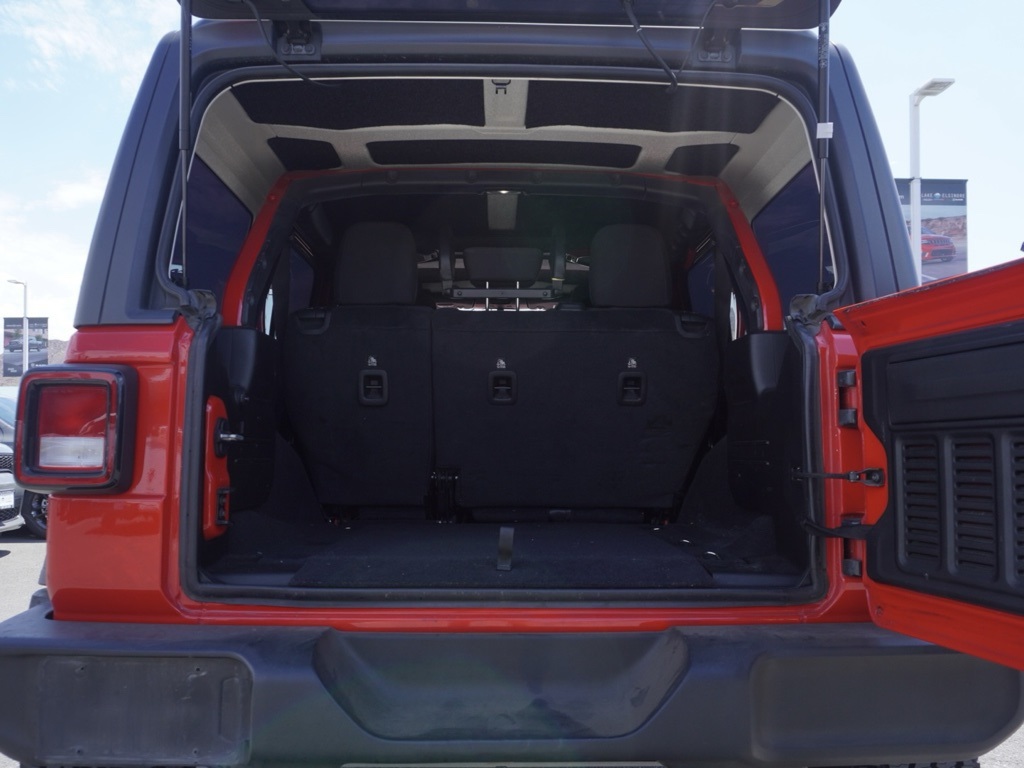 2020 Jeep Wrangler Sport S photo 5